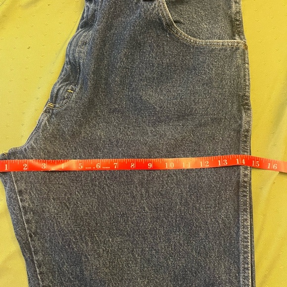 Wrangler Men's Deep dark Blue  Jeans size 40X 32 - Picture 5 of 6
